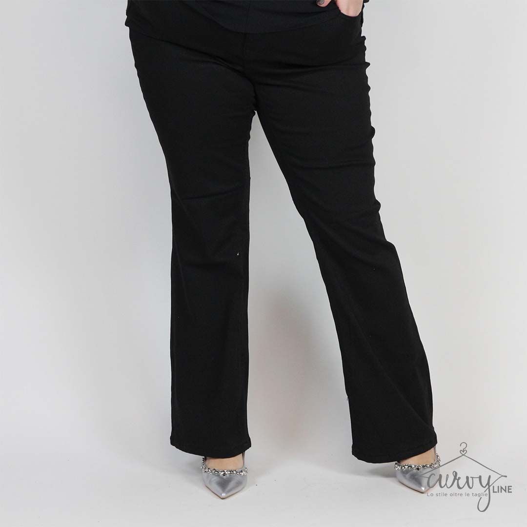 JEANS BLACK FLARED - immagine 2