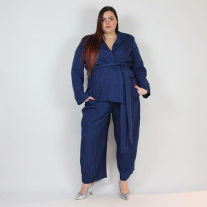 COMPLETO OFFICE CURVY