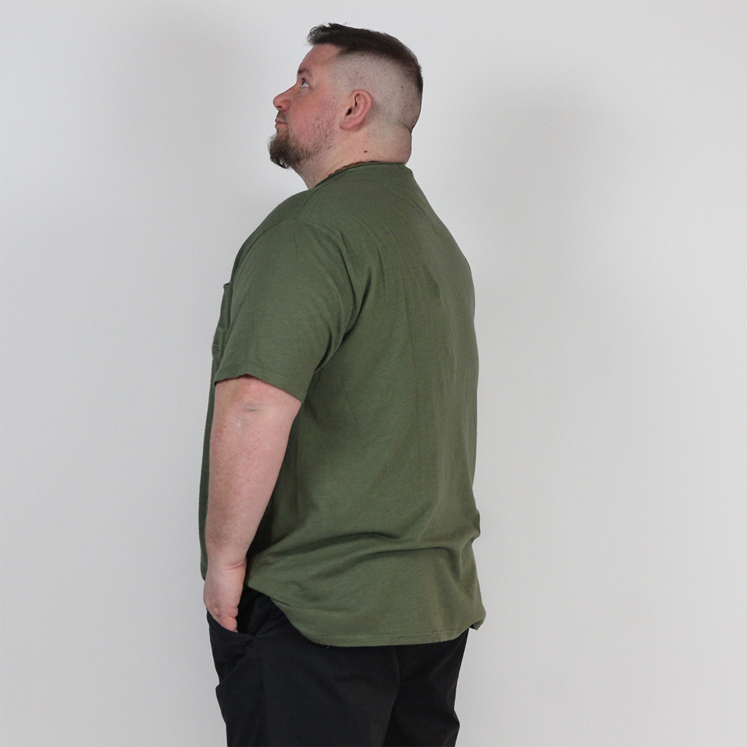 T-SHIRT SCOLLO V OVER - immagine 3