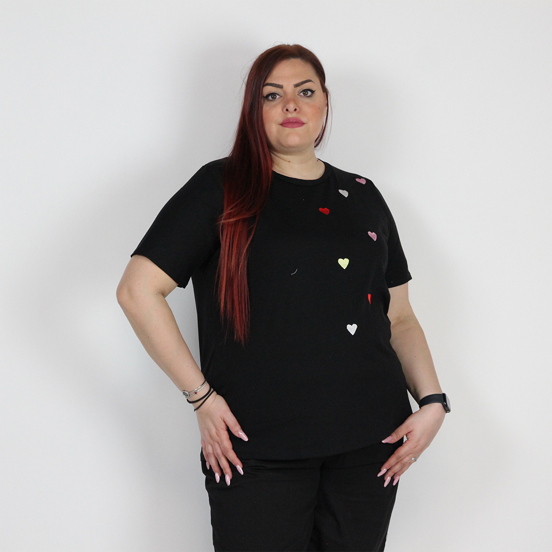 T-SHIRT CUORI RICAMO - immagine 3